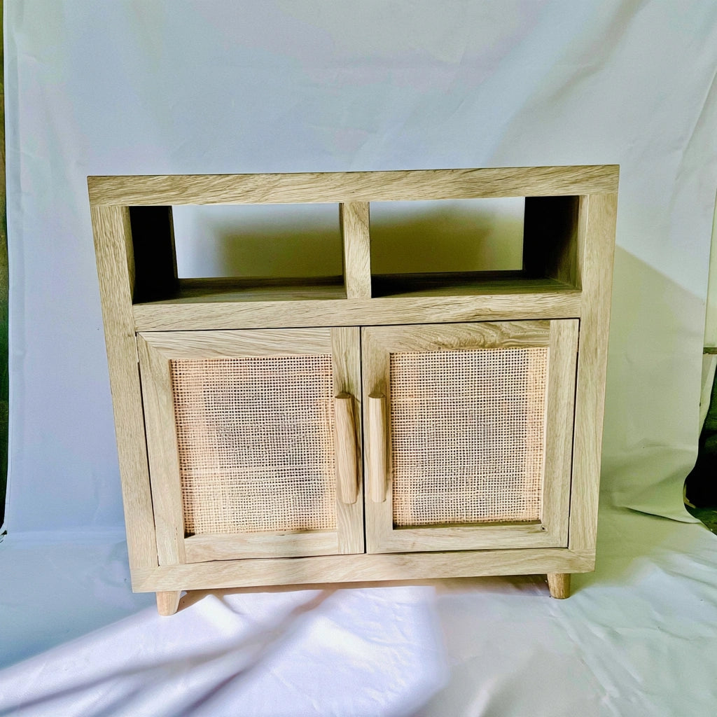 Houten opbergkast van hout, kleur wit
